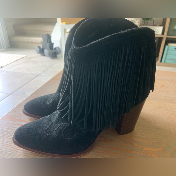 Sam Edelman Benjie Bootie in Black 7.5 - Picture 4 of 10